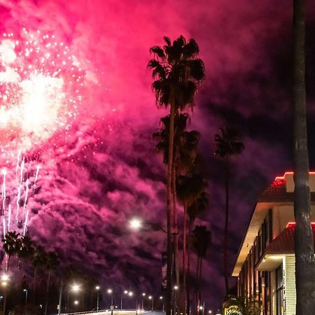 Super 8 By Wyndham Anaheim/Disneyland Drive Hotel Exterior foto